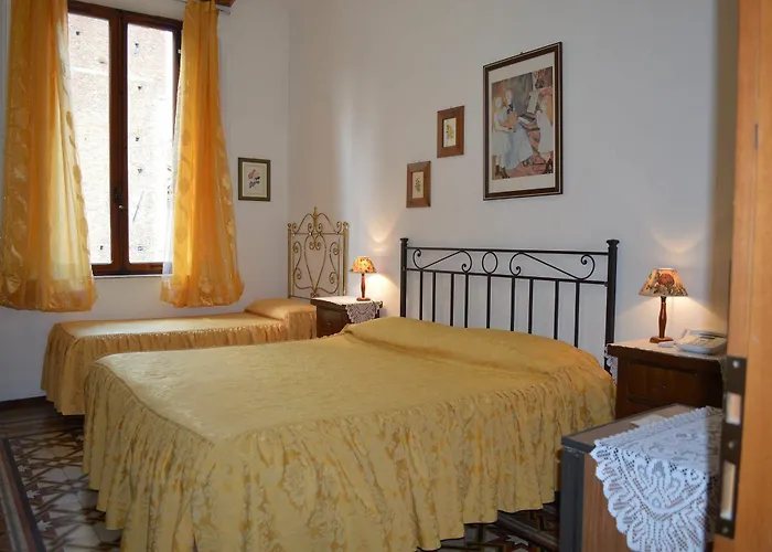 Albergo Centrale Отель Сиена