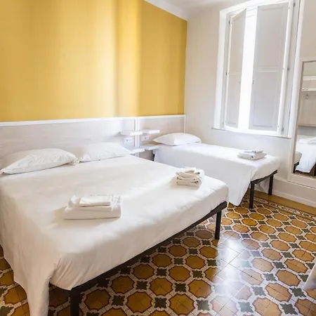 Готель Albergo Centrale 2*