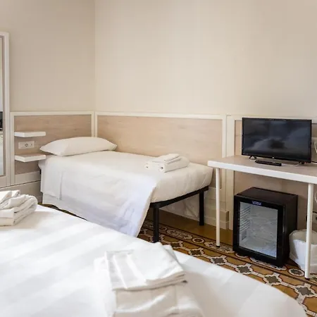 Готель Albergo Centrale 2*