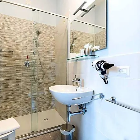Albergo Centrale Готель Сієна