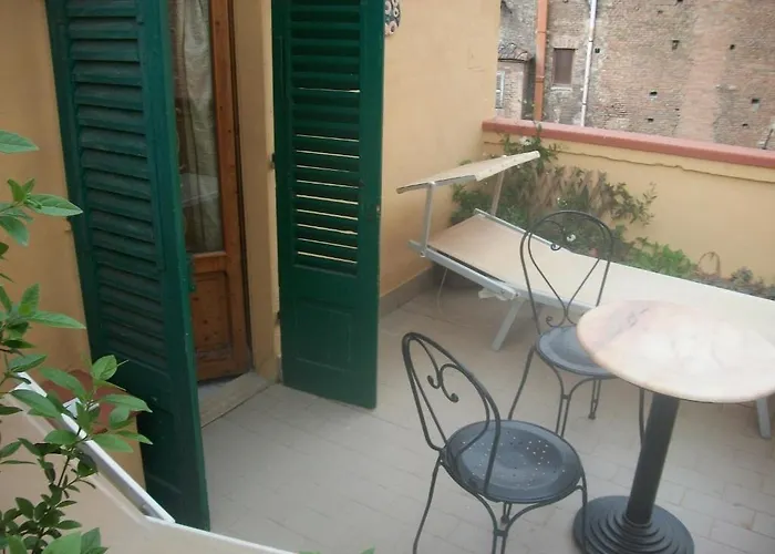 מלון Albergo Centrale סיינה